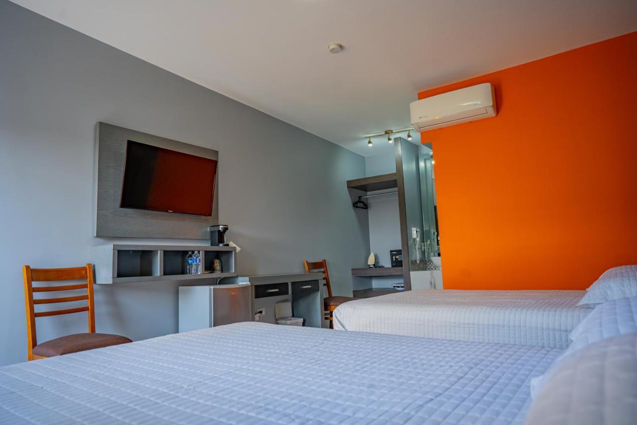 Clever Inn Hotel San Luis Río Colorado エクステリア 写真